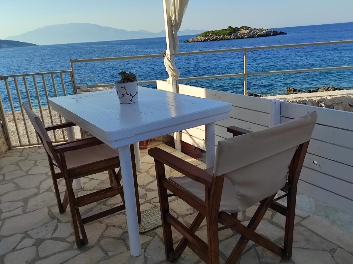 Skinária Floreika Studio By The Sea المظهر الخارجي الصورة