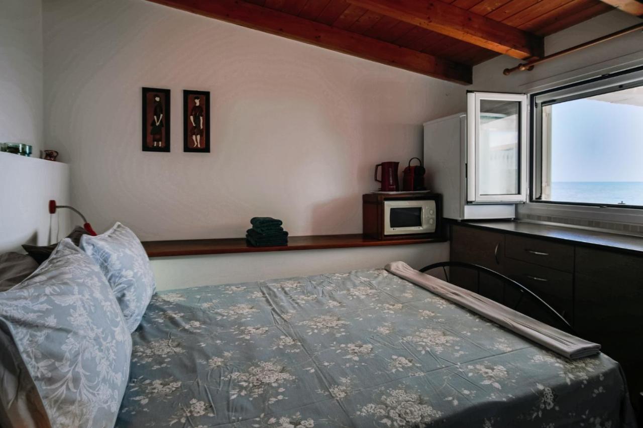 Skinária Floreika Studio By The Sea المظهر الخارجي الصورة