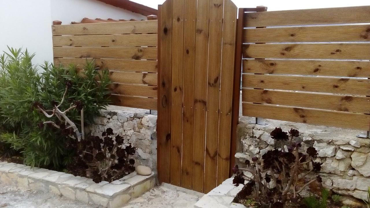 Skinária Floreika Studio By The Sea المظهر الخارجي الصورة